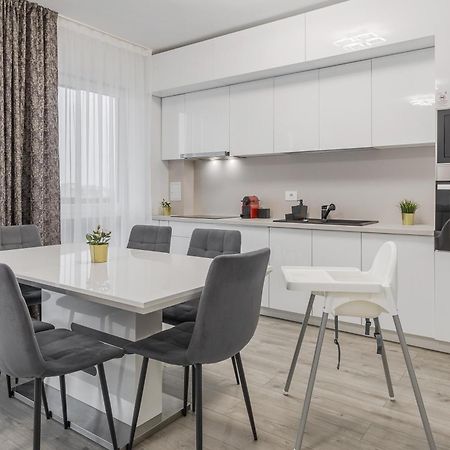 Apartamento Pure Flat Oradea Exterior foto