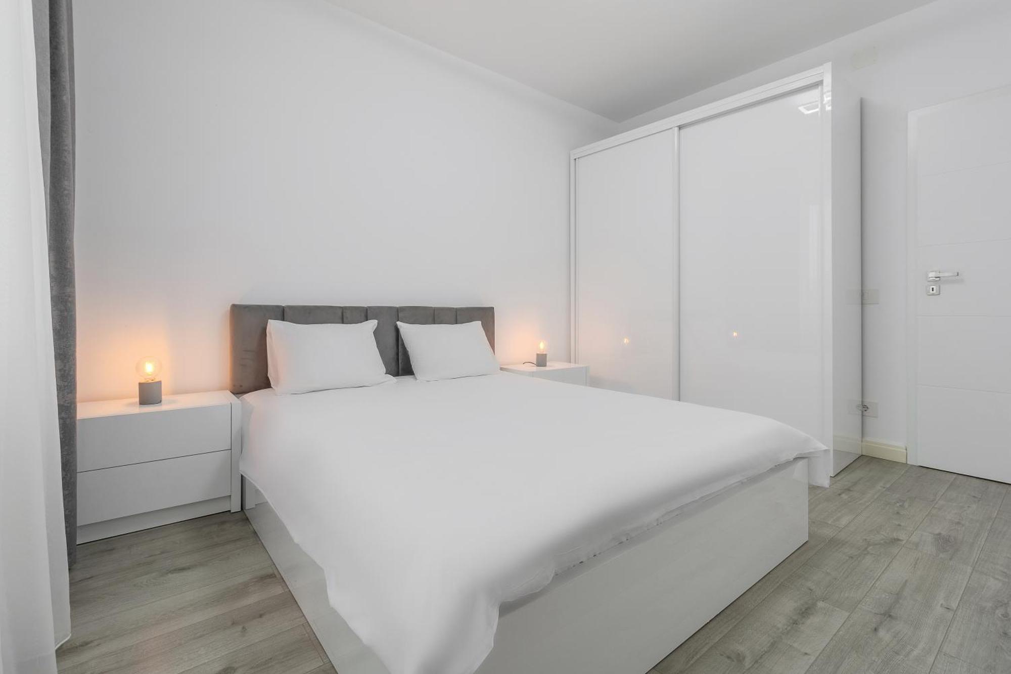 Apartamento Pure Flat Oradea Exterior foto