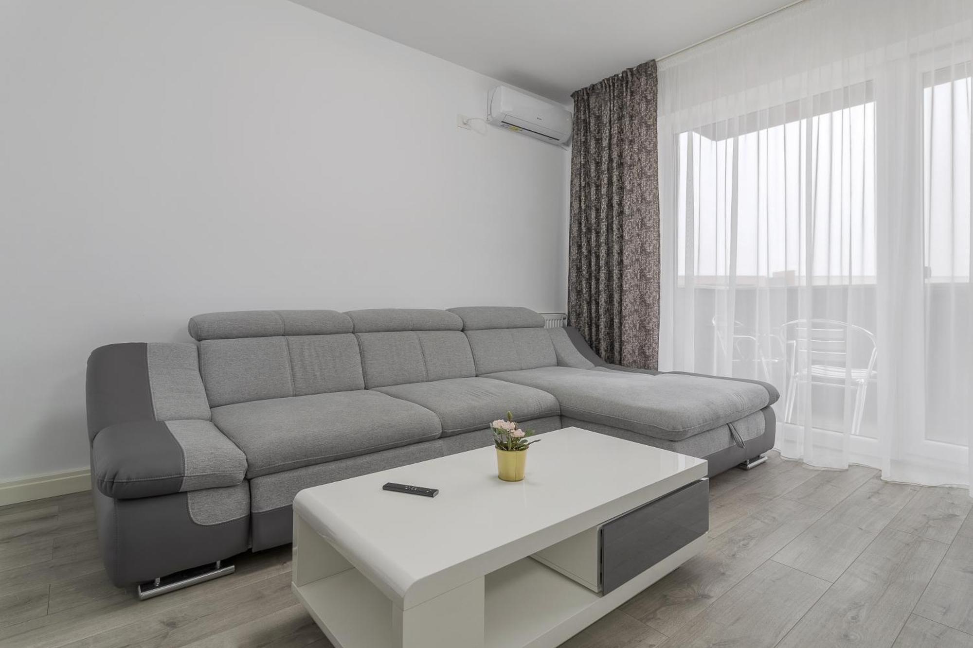Apartamento Pure Flat Oradea Exterior foto