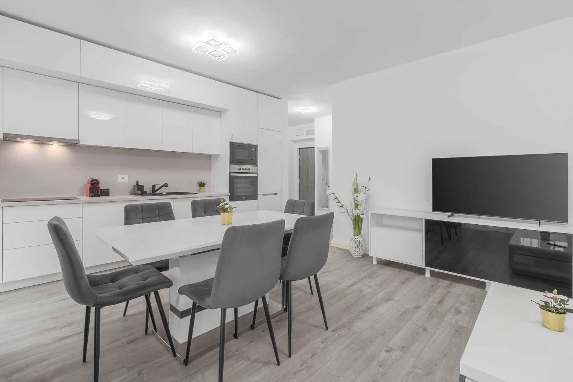 Apartamento Pure Flat Oradea Exterior foto